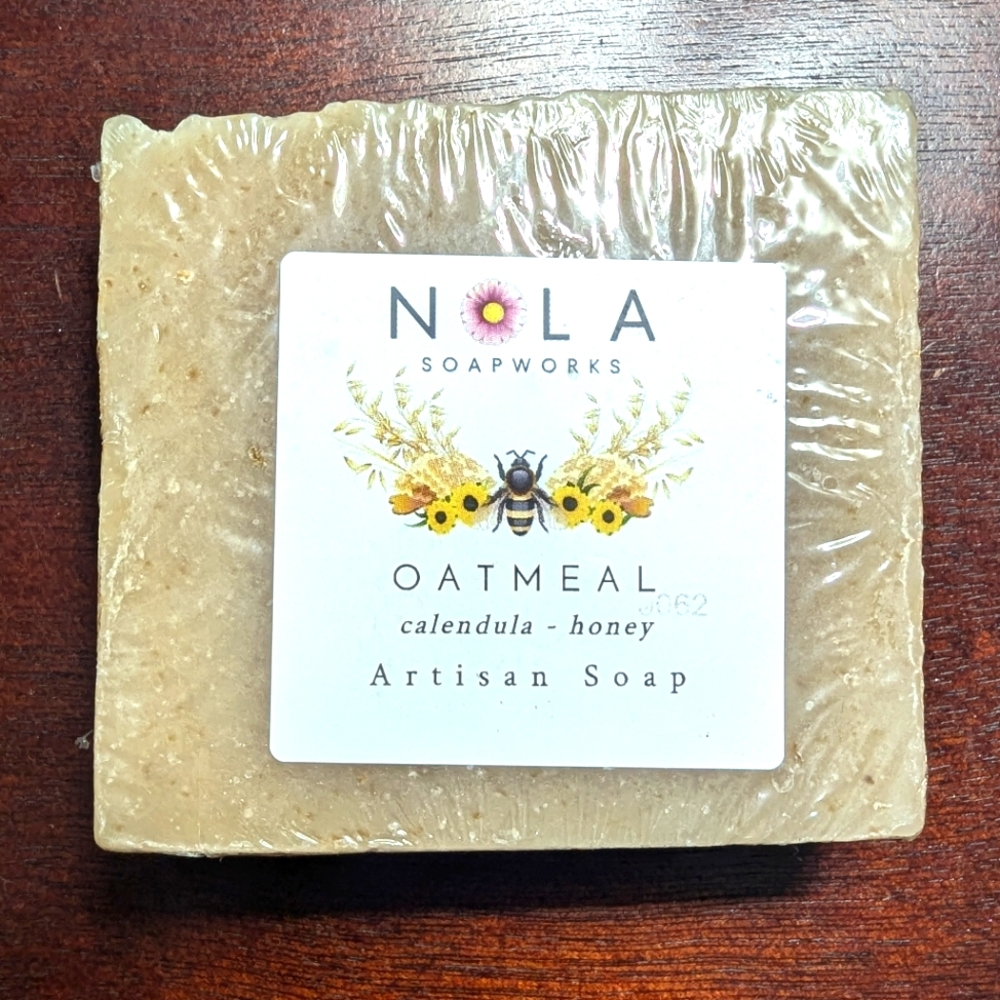 Handcrafted soap bar bundle - Picture 7 of 8